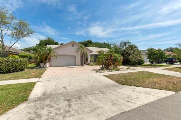 Boca Chica, 23288 Boca Chica Cir, Boca Raton, Florida 33433, image 1