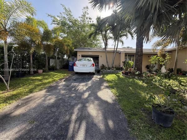 25835 SW 131st Ct, Homestead, Florida 33032, image 2