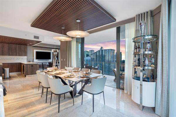 Rise Brickell City Centre, 88 SW 7th St #3801, Miami, Florida 33130, image 2