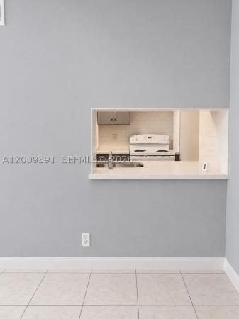 1798 Abbey Rd #107, West Palm Beach, Florida 33415, image 2