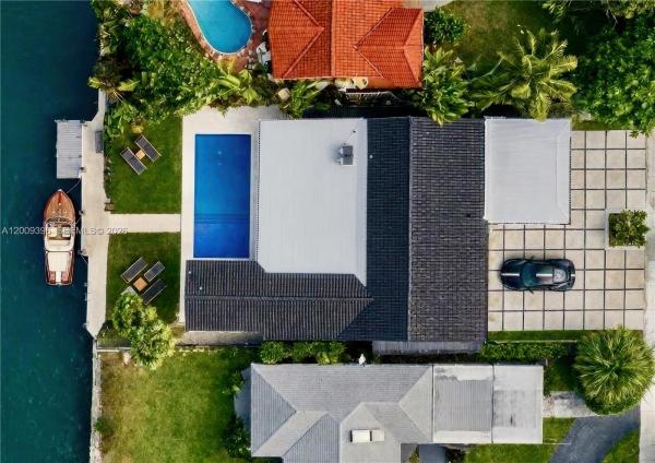 Biscayne Point, 1560 Cleveland Rd, Miami Beach, Florida 33141, image 1