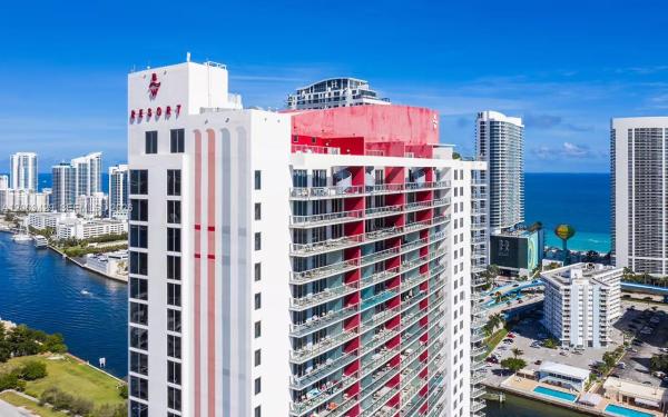 Beachwalk Elite Hotel & Resort, 2602 E Hallandale Beach Blvd #R1708, Hallandale Beach, Florida 33009, image 2
