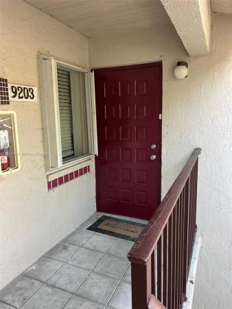 9203 SW 138th Pl, Unincorporated Dade County, Florida 33186, image 1