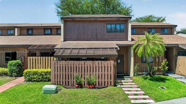 Reflections At Pine Island Lakes, 4283 S Pine Island Rd, Davie, Florida 33328, image 1