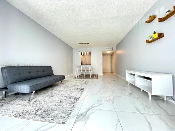De Soto Park South, 601 Three Islands Blvd #314, Hallandale Beach, Florida 33009, image 2