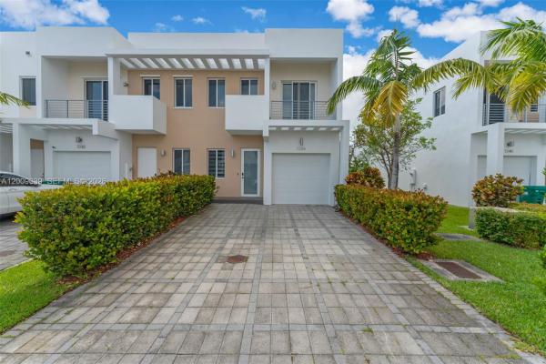 7234 NW 103rd Path, Doral, Florida 33178, image 1