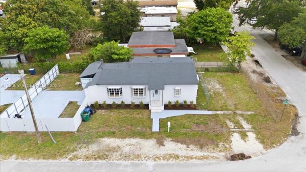 10200 NW 21st Ct, Unincorporated Dade County, Florida 33147, image 1