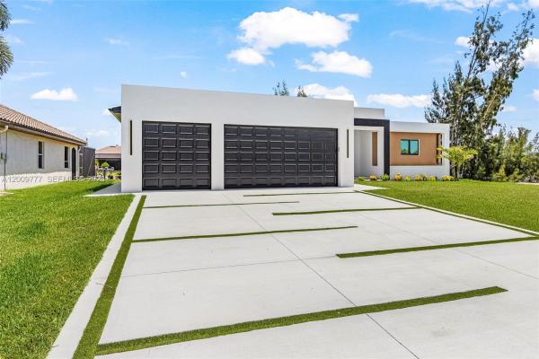 Cape Coral, 2303 NW 35th Ave, Cape Coral, Florida 33993, image 2