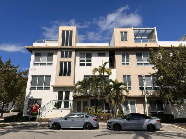 10471 NW 66th St, Doral, Florida 33178, image 1