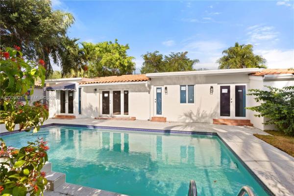 Riviera, 5614 San Vicente St, Coral Gables, Florida 33146, image 1