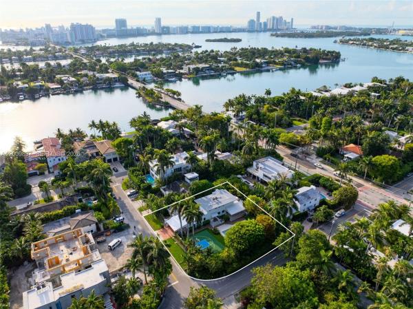 San Marino Island, 114 W San Marino Dr, Miami Beach, Florida 33139, image 1