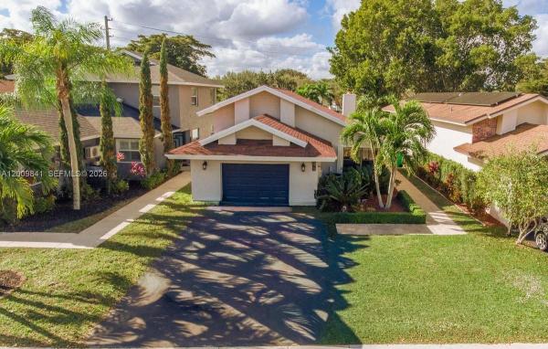 Homes Of Lakeridge, 575 Lakeside Cir, Sunrise, Florida 33326, image 1
