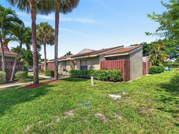 Willowbrook At The Meadows, 64 Meadows Dr, Boynton Beach, Florida 33436, image 1
