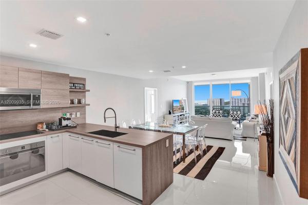 400 Sunny Isles East, 400 Sunny Isles Blvd #2021, Sunny Isles Beach, Florida 33160, image 1