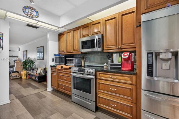 Eleuthera Village, 1803 Eleuthera Pt #C4, Coconut Creek, Florida 33066, image 1