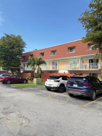 260 NW 107th Ave #204, Unincorporated Dade County, Florida 33172, image 1