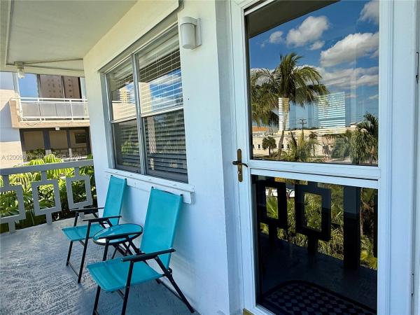 Envoy North, 467 Golden Isles Dr #310, Hallandale Beach, Florida 33009, image 1