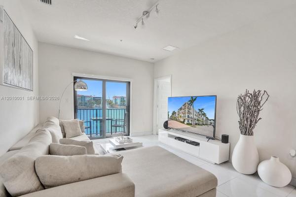 Urbana At Downtown Doral, 4725 NW 85th Ave #38, Doral, Florida 33166, image 3