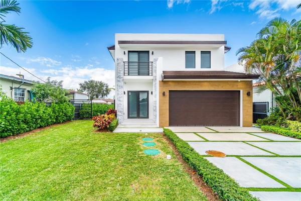 6535 SW 26th St, Unincorporated Dade County, Florida 33155, image 1