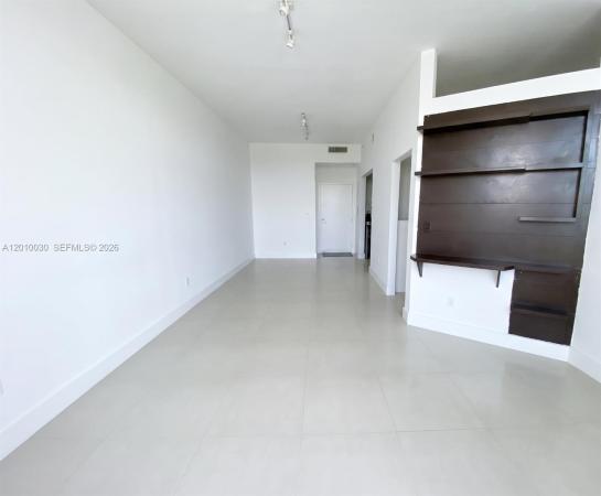 Clearview Towers, 2829 Indian Creek Dr #1405, Miami Beach, Florida 33140, image 1