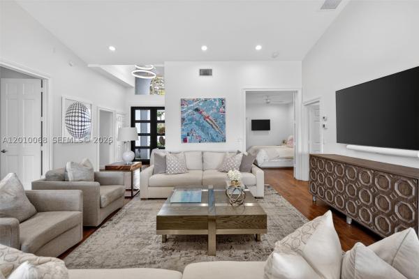 Admirals Cove, 167 Regatta Dr, Jupiter, Florida 33477, image 1