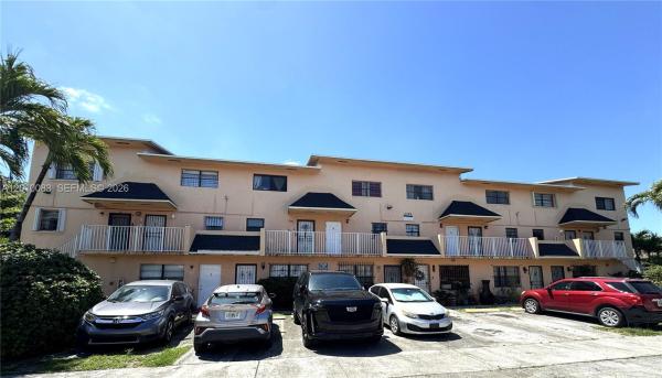 2260 W 53rd Pl #7, Hialeah, Florida 33016, image 1