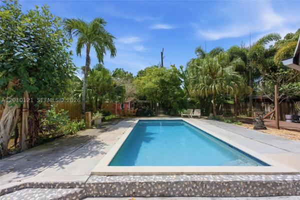 Lauderdale Villas, 1118 NW 16th St, Fort Lauderdale, Florida 33311, image 2