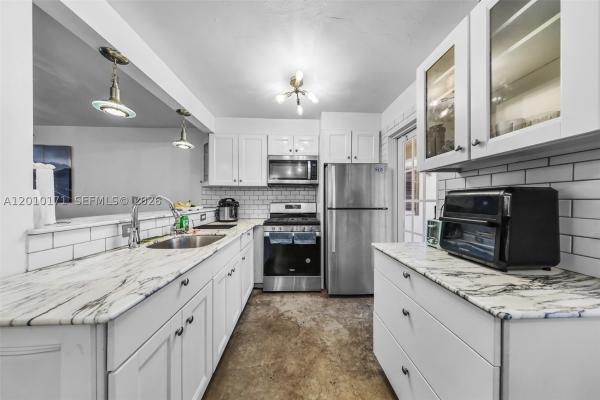 Jeffersonian, 1698 Jefferson Ave #9, Miami Beach, Florida 33139, image 3