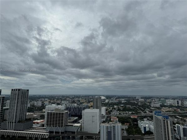 Paramount Miami Worldcenter, 851 NE 1st Ave #3806, Miami, Florida 33132, image 1