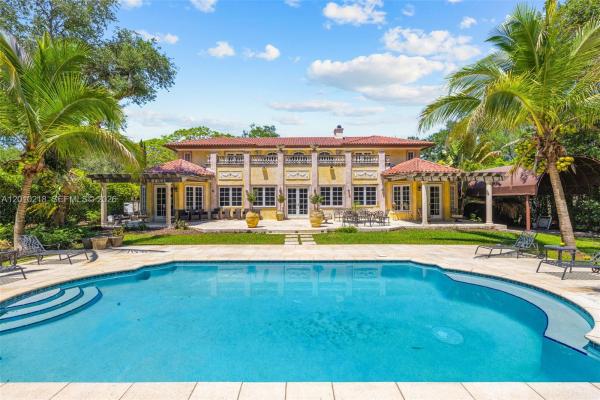 6905 SW 75th Ave, Unincorporated Dade County, Florida 33143, image 1