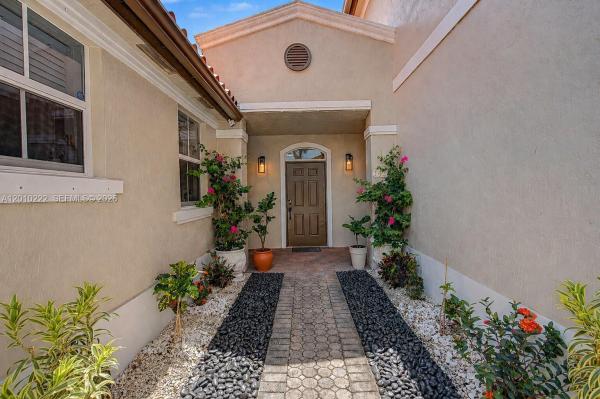 Anchorage At Miami Lakes, 14231 NW 83rd Ave, Miami Lakes, Florida 33016, image 3