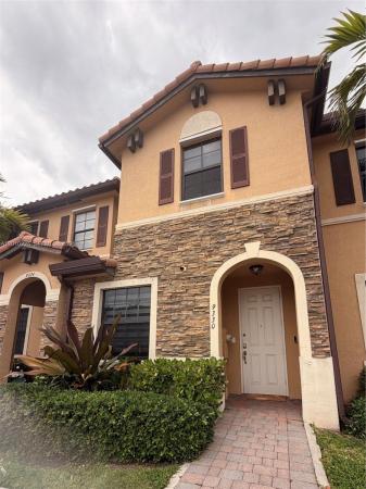 Bonterra, 9330 W 33rd Ave, Hialeah, Florida 33018, image 1