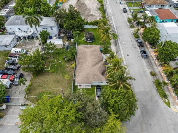 Northern Boulevard, 301 NW 34th St, Miami, Florida 33127, image 1