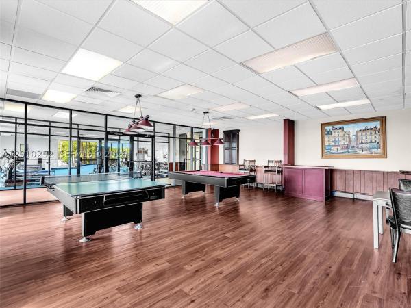 Arlen House West, 500 Bayview Dr #727, Sunny Isles Beach, Florida 33160, image 1