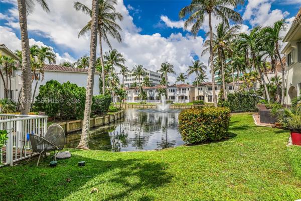 Aventura Lakes, 20990 NE 30th Pl, Aventura, Florida 33180, image 2
