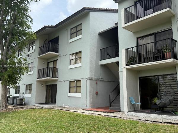 7195 NW 179th St #211, Hialeah, Florida 33015, image 1