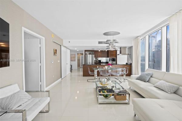 Icon Brickell Tower 2, 495 Brickell Ave #3710, Miami, Florida 33131, image 2