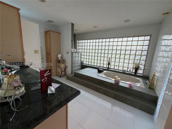 Glen Isle, 404 NW 112th Ave, Coral Springs, Florida 33071, image 1