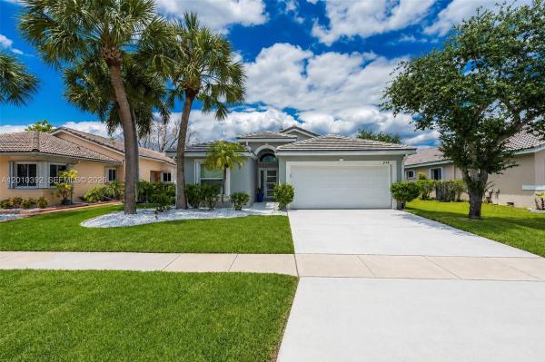 Emerald Sound At Silver Lakes, 214 SW 180th Ave, Pembroke Pines, Florida 33029, image 1