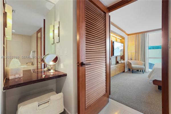Central Carillon Beach, 6801 Collins Ave #517, Miami Beach, Florida 33141, image 2