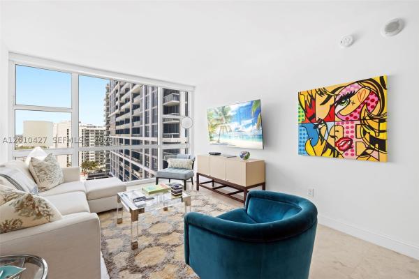 Central Carillon Beach, 6801 Collins Ave #1215, Miami Beach, Florida 33141, image 3