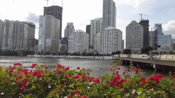 The Four Ambassadors, 999 Brickell Bay Dr #805, Miami, Florida 33131, image 2