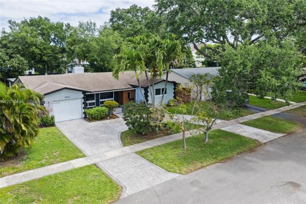 Hollywood Hills, 5421 Buchanan St, Hollywood, Florida 33021, image 1