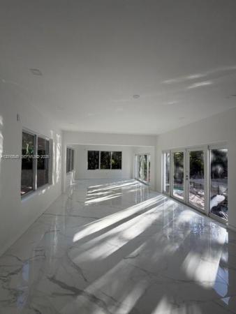 La Gorce Golf, 5824 Alton Rd, Miami Beach, Florida 33140, image 1