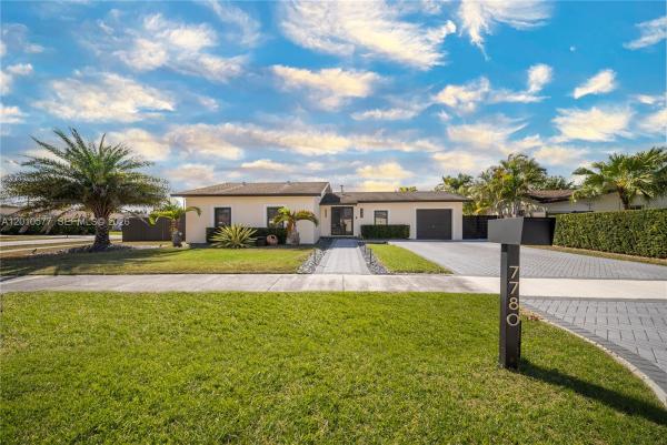 7780 SW 134th Ave, Unincorporated Dade County, Florida 33183, image 1