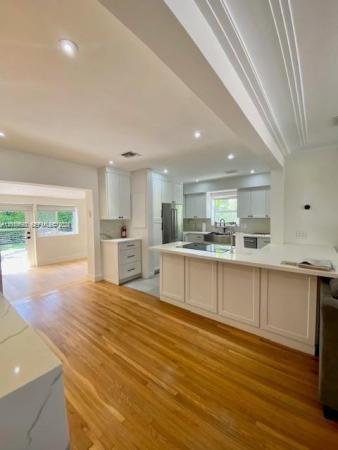 Altos Del Mar, 9472 Byron Ave, Surfside, Florida 33154, image 1