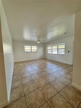 Hollywood Little Ranches, 2300 Pierce St #8, Hollywood, Florida 33020, image 1