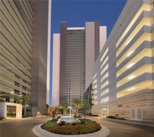 The Harbour South Tower, 16385 Biscayne Blvd #717, North Miami Beach, Florida 33160, image 1