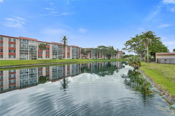 Water Bridge, 5950 Del Lago Cir #104, Sunrise, Florida 33313, image 3
