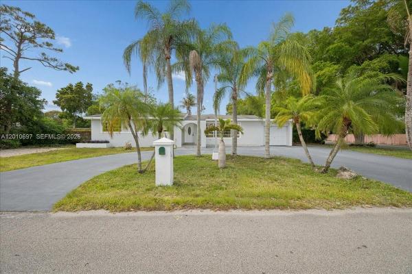 Benson Park, 9280 SW 164th St, Palmetto Bay, Florida 33157, image 1